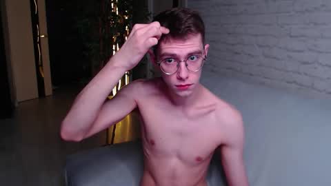 Snapshot of alfie_evanss chatting on October 21, 2025, 6:36 am Alfie online show from October 21, 2025, 6:36 am