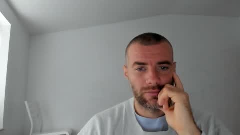 alfiesolomons87 online show from October 13, 2025, 7:41 am