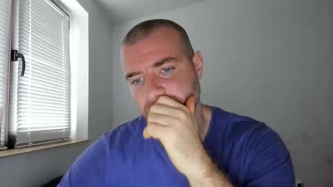 alfiesolomons87 online show from November 22, 2025, 9:30 am