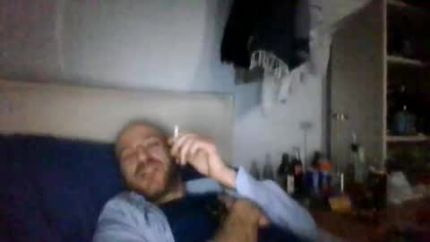 Snapshot of alfred151 chatting on April 12, 2026, 9:14 am Edgarrrdd1021 online show from April 12, 2026, 9:14 am