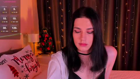 Alfreda online show from December 4, 2024, 9:24 pm