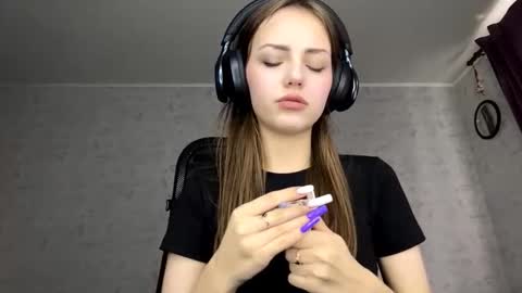 Alice online show from October 9, 2025, 8:56 am