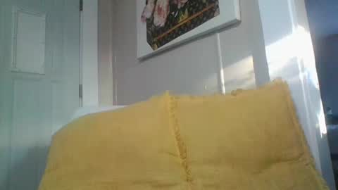 ali_tayler online show from October 5, 2025, 12:25 pm