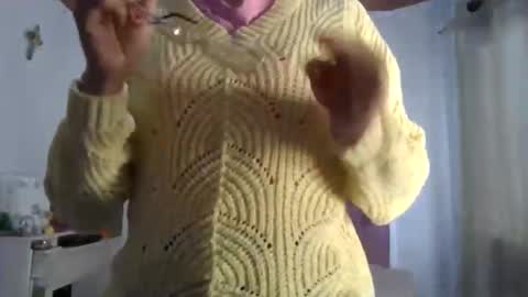 Alia  online show from January 25, 2025, 4:03 pm