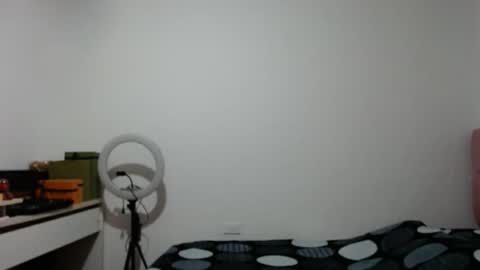 Alia      Anjali  online show from November 11, 2025, 12:16 pm