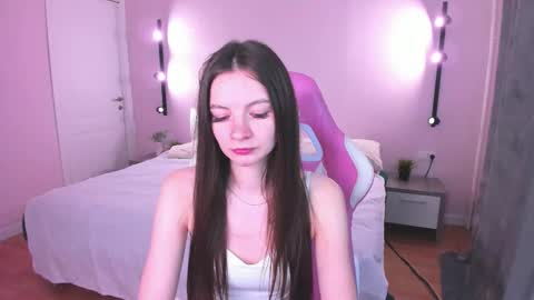 alic_black online show from October 7, 2025, 12:52 am