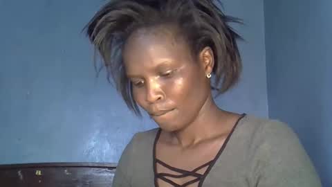 Snapshot of alic_crazy chatting on November 23, 2025, 11:10 am alic_crazy online show from November 23, 2025, 11:10 am