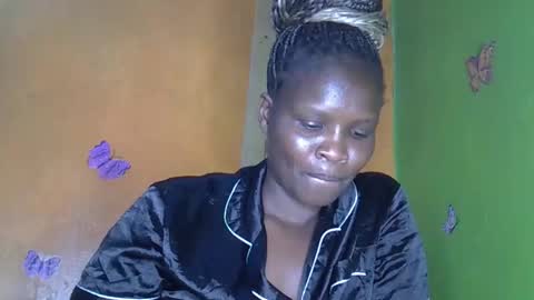 Snapshot of alic_crazy chatting on February 3, 2026, 4:32 am alic_crazy online show from February 3, 2026, 4:32 am