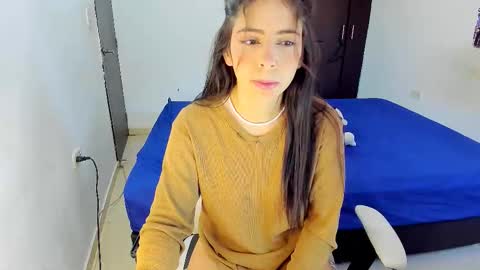 alicc0409 online show from September 24, 2025, 11:35 am