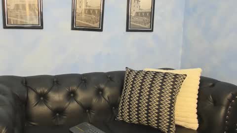 alice__brow online show from September 12, 2025, 10:21 pm