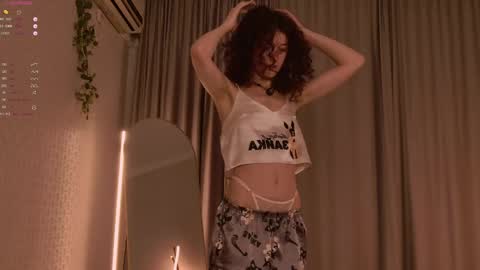 Snapshot of alice__grace_ chatting on May 7, 2026, 11:10 pm your Alice online show from May 7, 2026, 11:10 pm