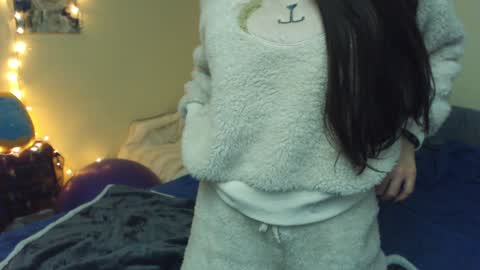 Alice Asks online show from December 25, 2024, 2:14 am