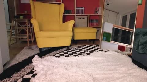 A R Y A  T I A online show from December 3, 2024, 3:44 pm