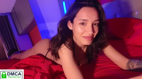 A R Y A  T I A online show from January 30, 2025, 7:04 pm