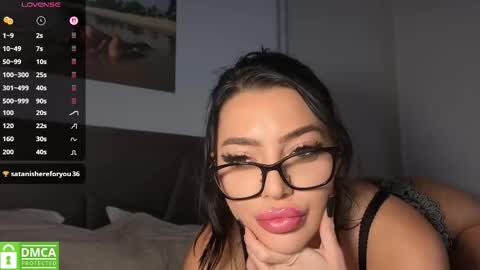 A R Y A  T I A online show from November 8, 2025, 11:03 pm