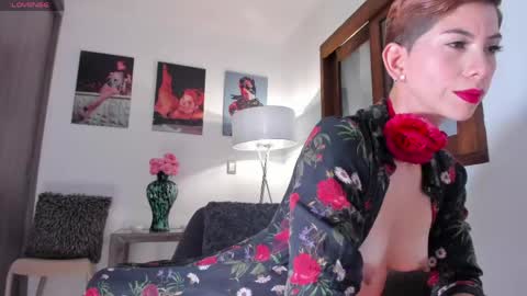 Snapshot of alice_barry chatting on May 24, 2026, 2:16 am Alice online show from May 24, 2026, 2:16 am