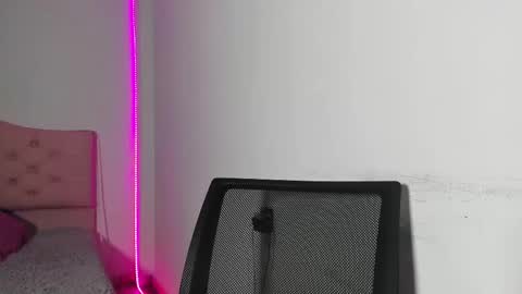 Snapshot of alice_cespedes chatting on March 4, 2025, 10:49 pm alice_cespedes online show from March 4, 2025, 10:49 pm