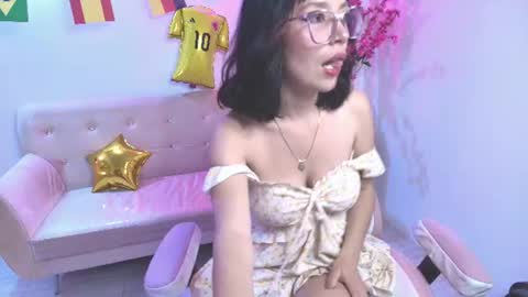 Snapshot of alice_chester chatting on June 23, 2026, 7:34 pm alice_chester online show from June 23, 2026, 7:34 pm
