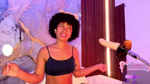 Mey online show from September 20, 2025, 9:49 pm