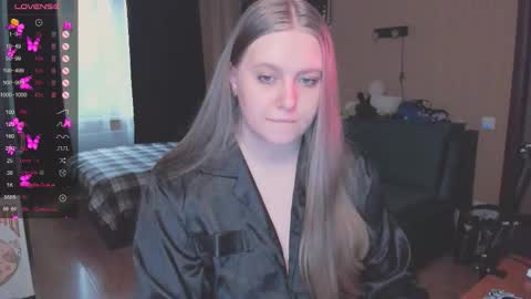 Alice 3 online show from November 5, 2025, 12:05 pm