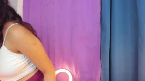  Alice Evans online show from February 7, 2025, 5:10 am