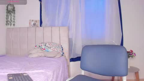 ALICE    Alice guzman online show from November 5, 2025, 6:52 pm