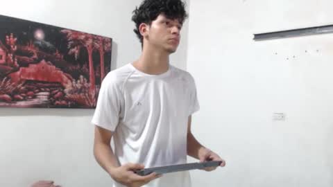 Snapshot of alice_julls chatting on September 10, 2025, 8:20 pm alice online show from September 10, 2025, 8:20 pm