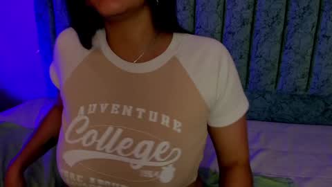 Snapshot of alice_martinez_ chatting on December 11, 2024, 4:18 am alice and amber online show from December 11, 2024, 4:18 am