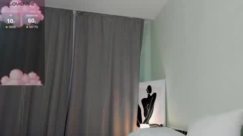Snapshot of alice_miiiller chatting on March 3, 2025, 7:06 pm Alice online show from March 3, 2025, 7:06 pm