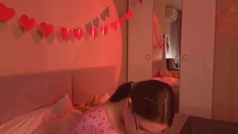 Snapshot of alice_miiiller chatting on February 27, 2026, 5:51 am Alice online show from February 27, 2026, 5:51 am