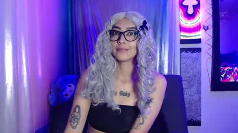 Snapshot of alice_phantom chatting on September 14, 2025, 12:43 am online show from September 14, 2025, 12:43 am