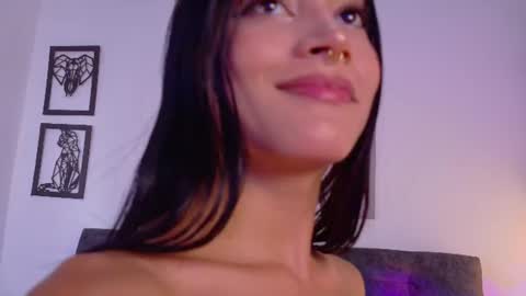 alice_rous21 online show from July 3, 2026, 2:23 pm