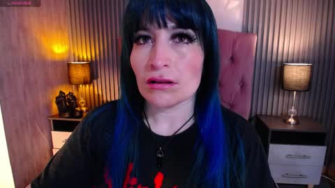 Snapshot of alice_sweetmomma chatting on May 1, 2026, 7:51 pm Alice online show from May 1, 2026, 7:51 pm
