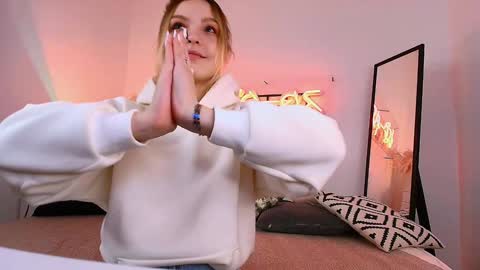 Alice  online show from January 2, 2025, 12:57 pm