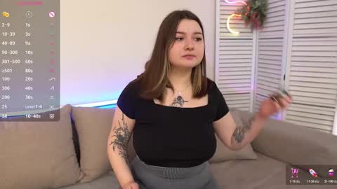 Snapshot of alice_walters chatting on October 27, 2025, 3:38 pm Alice online show from October 27, 2025, 3:38 pm