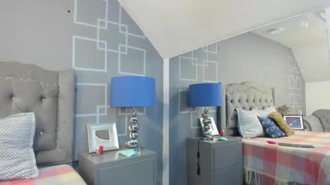 aliceblack7 online show from November 18, 2025, 11:47 am