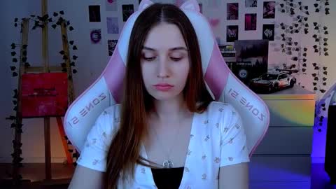 alicecharmy online show from October 20, 2025, 5:30 am