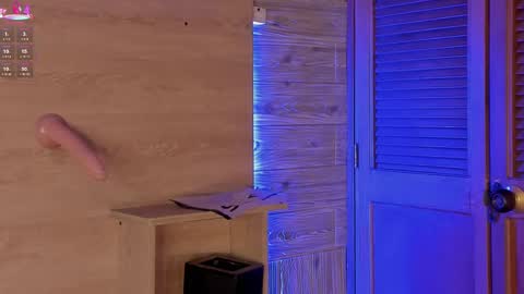 Alice  online show from February 17, 2025, 6:26 pm