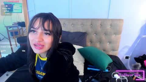 Snapshot of alicecoule chatting on June 7, 2026, 11:58 am Alice online show from June 7, 2026, 11:58 am