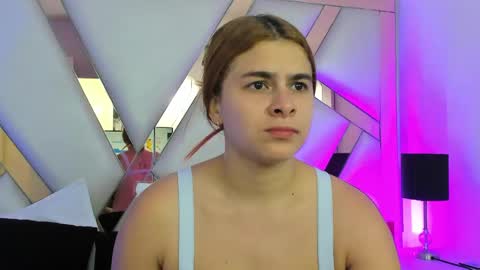 Snapshot of alicecruuz chatting on May 29, 2026, 12:25 pm AliceCruz online show from May 29, 2026, 12:25 pm