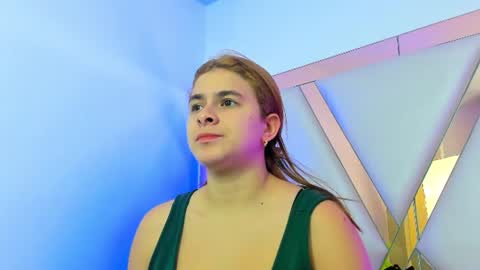 Snapshot of alicecruuz chatting on June 14, 2026, 4:09 pm AliceCruz online show from June 14, 2026, 4:09 pm