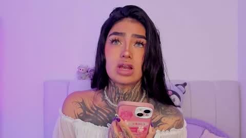 Snapshot of alicee_0 chatting on November 28, 2025, 8:55 pm Alice online show from November 28, 2025, 8:55 pm