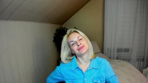 Alicee online show from December 11, 2024, 7:57 pm