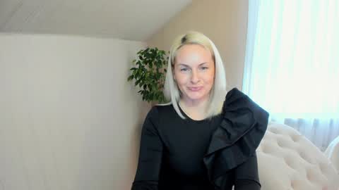 Alicee online show from December 24, 2024, 10:22 am
