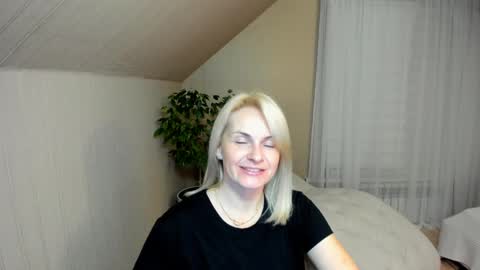 Alicee online show from January 4, 2025, 8:16 pm