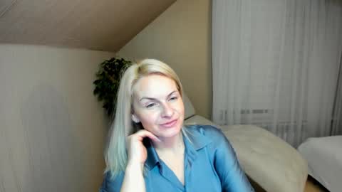 Alicee online show from January 8, 2025, 6:52 pm