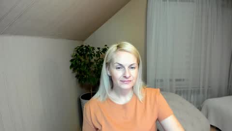 Alicee online show from January 10, 2025, 4:30 pm