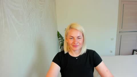 Alicee online show from June 5, 2026, 8:53 am