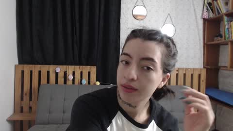 Snapshot of alicee_logan_ chatting on December 13, 2024, 1:15 am alicee_logan_ online show from December 13, 2024, 1:15 am