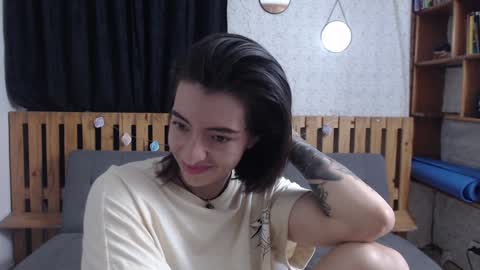 Snapshot of alicee_logan_ chatting on December 20, 2024, 4:42 am alicee_logan_ online show from December 20, 2024, 4:42 am